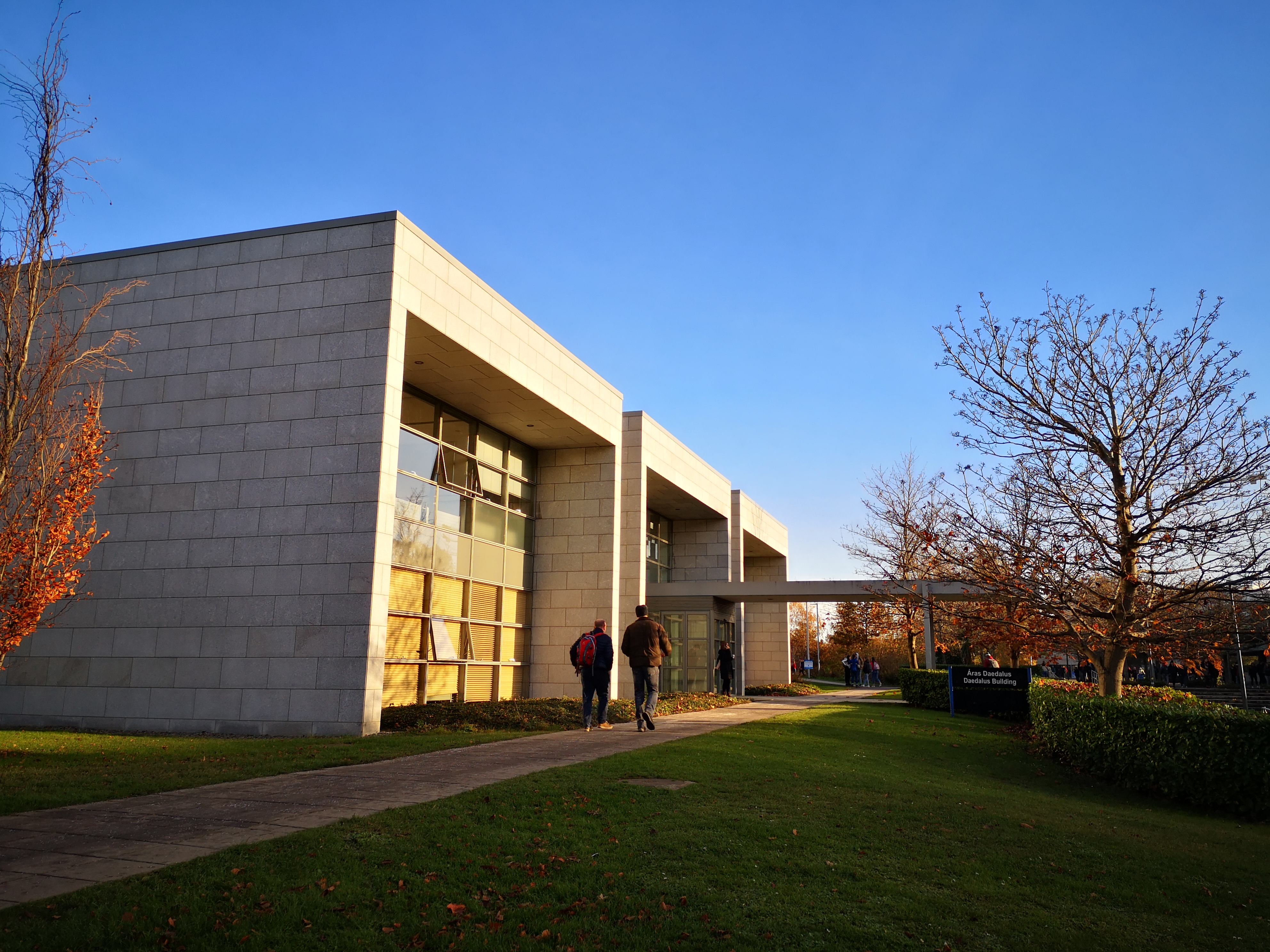 UCD Centre for English and Global Languages