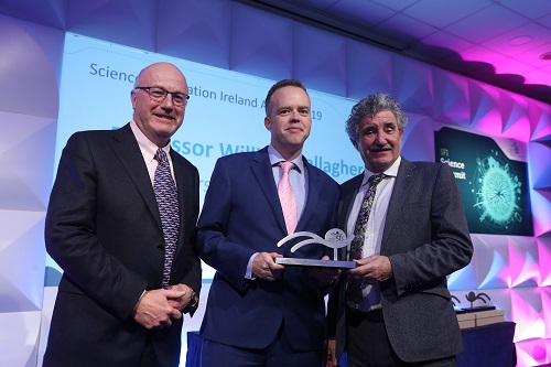 Minister Halligan presents Professor Gallagher with 2019 SFI Award