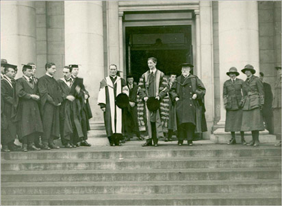 Photo of Eamon de Valera - Chancellor of the National University, 1921-75