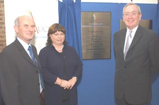 Mary Harney T.D. with President of UCD, Dr Art Cosgrove and Dr Pat Frain, pictured at unveiling of plaque.