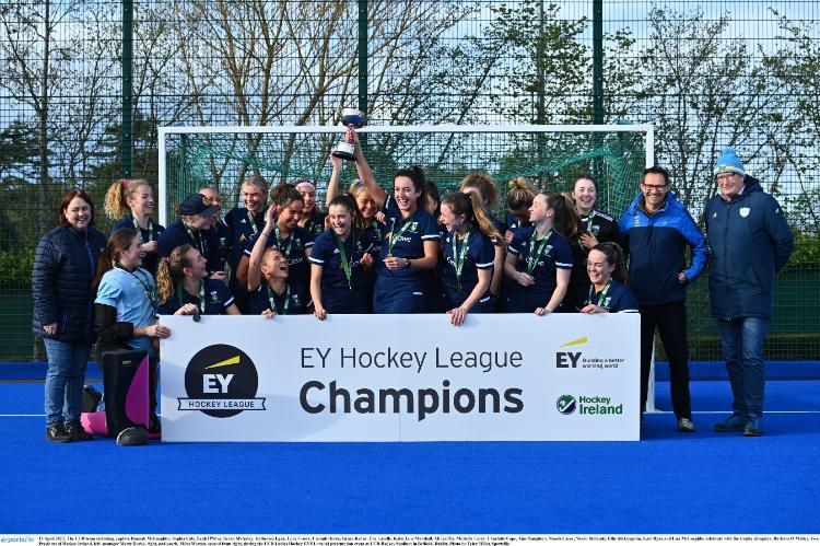 UCD Ladies Hockey lift the EYHL trophy
