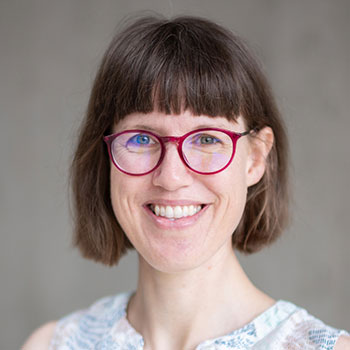 Dr. Zarah Walsh-Korb