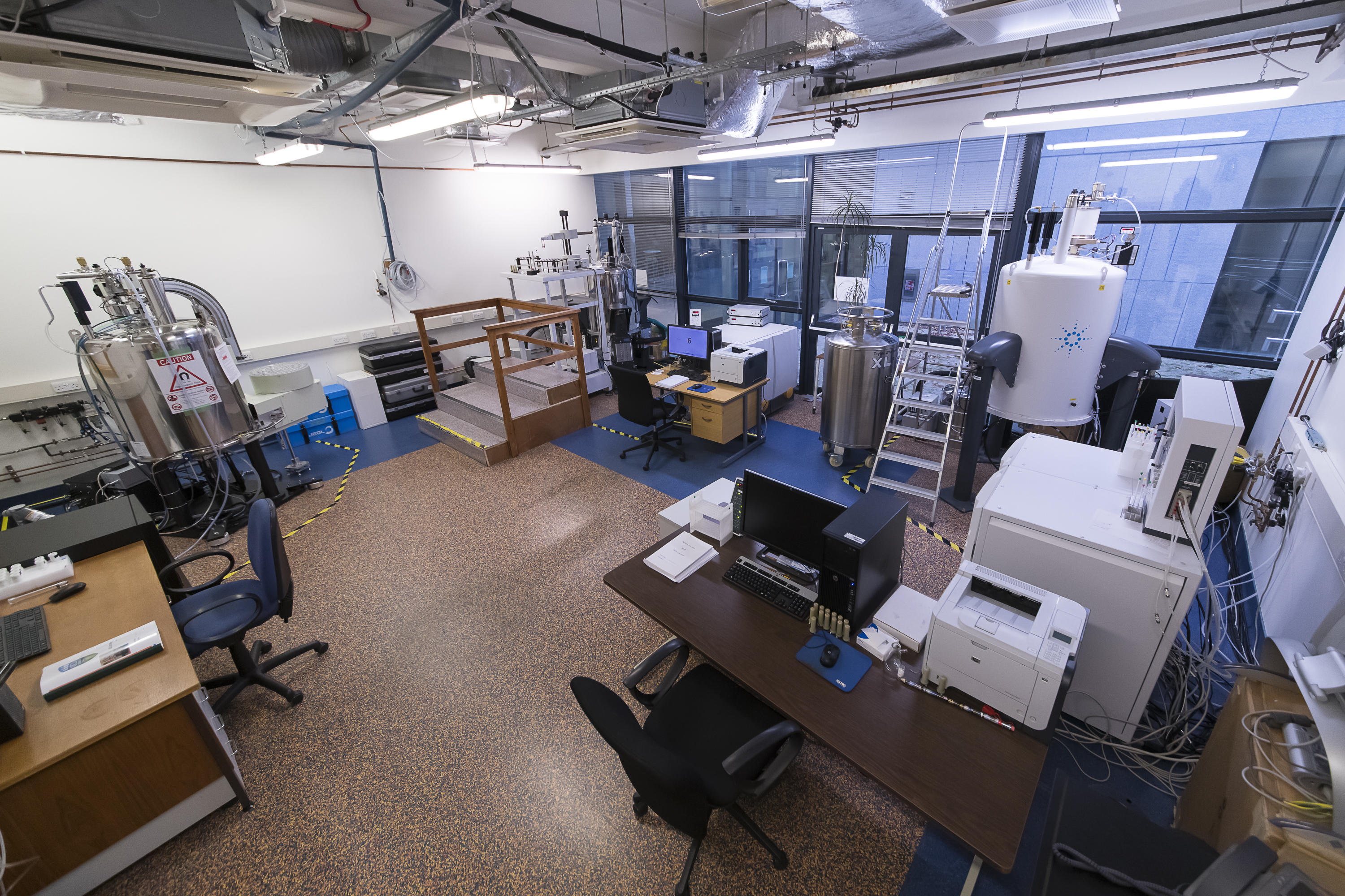 chemistry NMR centre