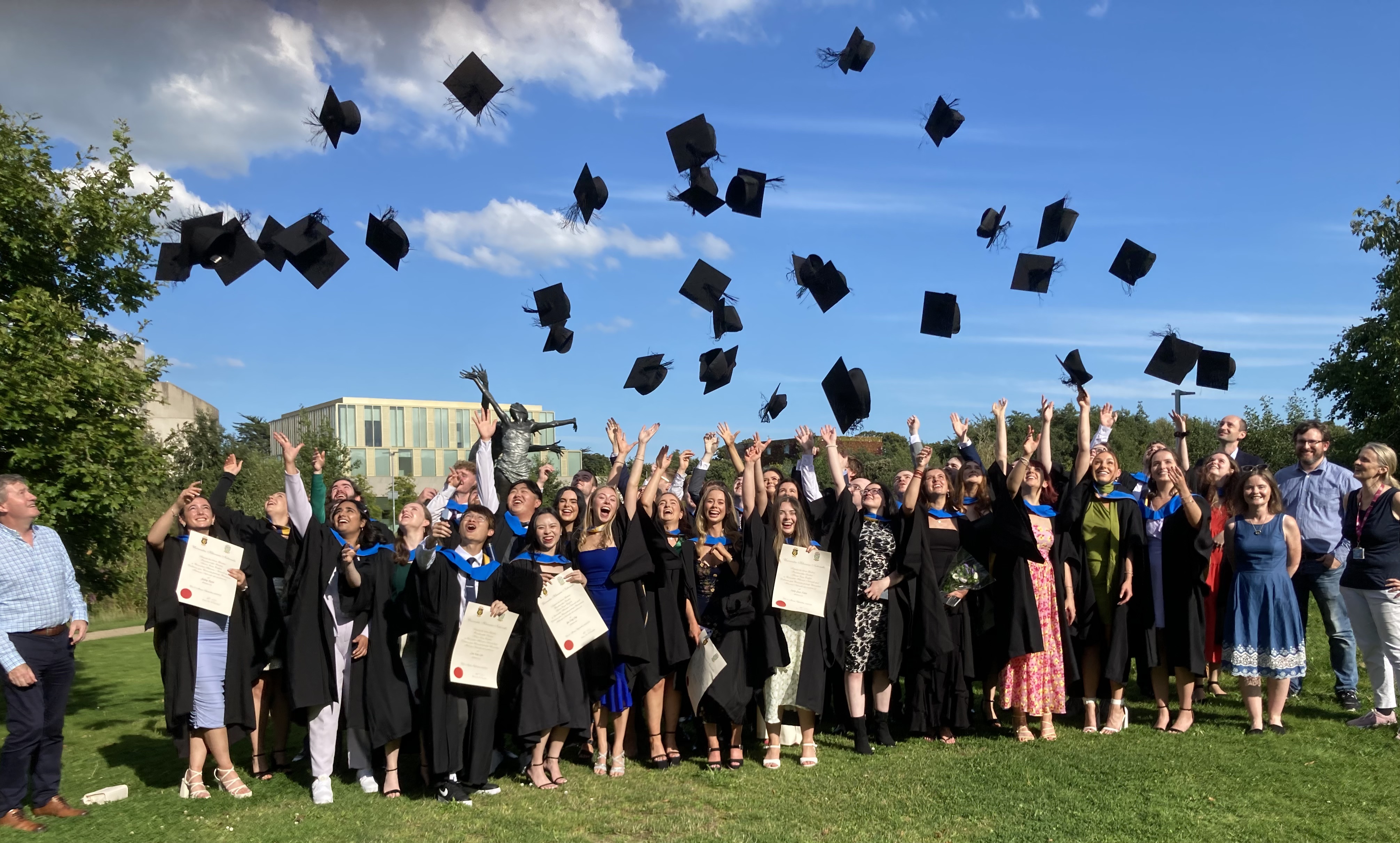 BSc (Hons) Chemisty Students Celebrate their Conferring