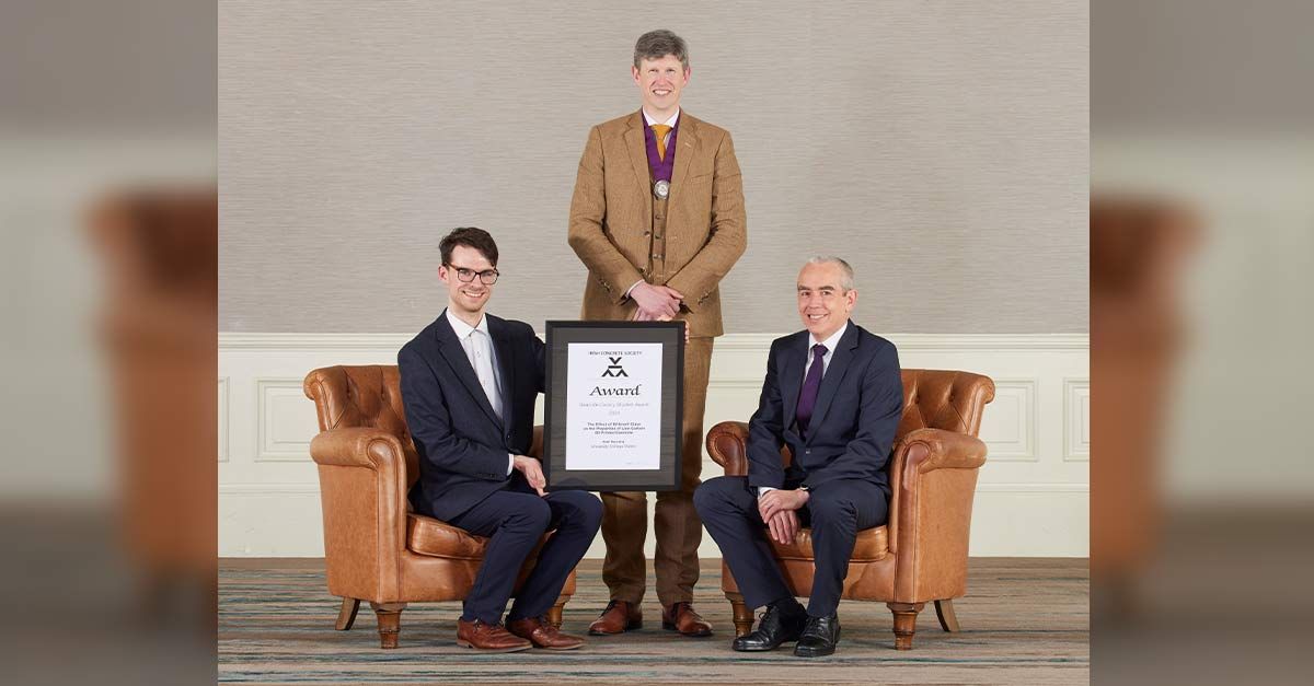 Exciting News: Sean de Courcy Student Award Winner