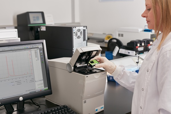 Woman working in laboratory