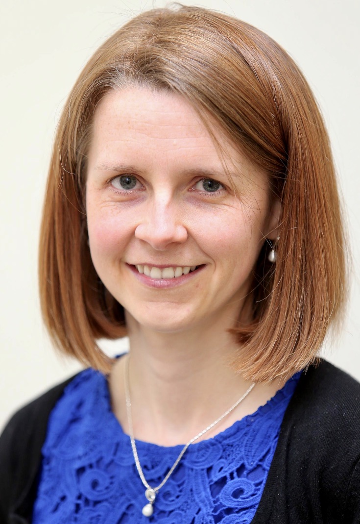 Ríona Nic Congáil