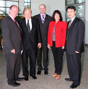 Pictured at inaugeral international conference of the UCD Confucius Institute for Ireland: Minister for Integration, Conor Lenihan TD; Nobel economist, Prof Robert Mundell; Dr Philip Nolan, Registrar, Deputy President and Vice-President for Academic Affairs, UCD; Ms Anne Webster, Director of Bilateral Trade Section in the Department of Enterprise, Trade and Employment; and Dr Liming Wang, Director, UCD Confucius Institute for Ireland.