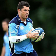 Leinster back Rob Kearney in action