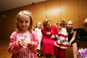 Children from the families involved in the "Lifeways Study" pictured with President of Ireland, Mary McAleese at UCD on 20 September 2007 (l-r): Hannah Holohan, Susan Carroll, Leon Murphy and Ciara Carroll.