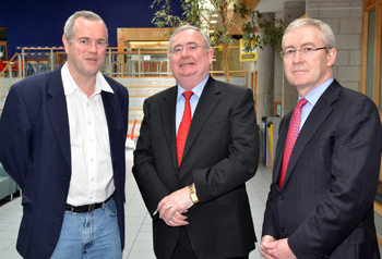 Pictured (l-r): Mark O’Malley, Professor of Electrical Engineering and Director of Electricity Research Centre, UCD; Mr Pat Rabbitte TD, Minister for Communications, Energy and Natural Resources; Dr Hugh Brady, President of UCD