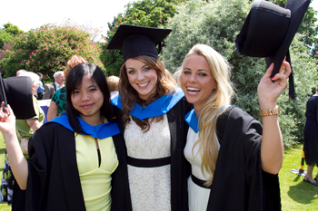 College University: University College Dublin Graduation Ceremony