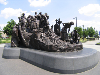 Pictured above: Philadelphia Irish Memorial Penn's Landing Artist: Glenna Goodacre Irish Memorial, Inc.