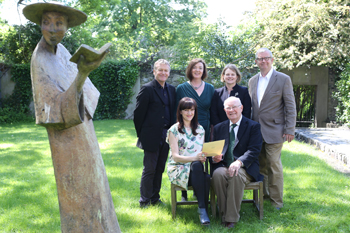 Pictured at the presentation of the Maeve Binchy Travel Award in UCD’s Newman House, St Stephen’s Green, Dublin (l-r): Mr Niall MacMonagle, teacher and critic, and member of the selection committee; Professor Margaret Kelleher, Chair of Anglo-Irish literature and drama at University College Dublin, and Chair of the selection committee for the Maeve Binchy Travel Award; Ms Aine Gibbons, UCD vice-president for development; Mr James Ryan, lecturer at the UCD School of English, Drama, and Film; Henrietta McKervey, recipient of the Maeve Binchy Travel Award; and Mr Gordon Snell, scriptwriter and author, and husband of Maeve Binchy