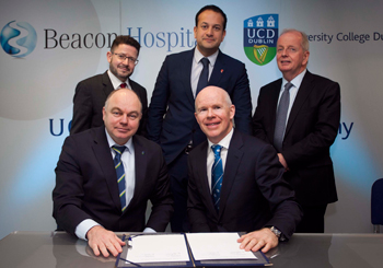 Pictured at the launch (l-r, front): Prof Andrew Deeks, President of UCD; Mr. Michael Cullen CEO & Chairman, Beacon Medical Group; Back row: Prof Mark Redmond, Chief of Staff at Beacon Hospital; Minister for Health, Leo Varadkar TD; Prof Des Fitzgerald, Principal of the UCD College of Health Sciences