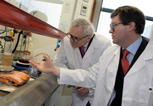 Photograph of Taoiseach and Prof Pat Guiry