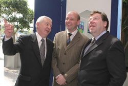 Pictured at the launch of the strategic alliance are Mr. John Trethowan, President of the Institute of Bankers in Ireland, Dr Philip Nolan, Registrar, UCD and Mr Brian Cowen TD, Minister for Finance 