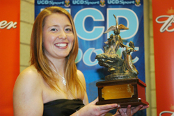 Rena Buckley, Dr. Tony O’Neill Sportsperson of the Year Award recipient, pictured with Mrs. Joanna O’Neill and the UCD Vice President for Students Dr. Martin Butler.