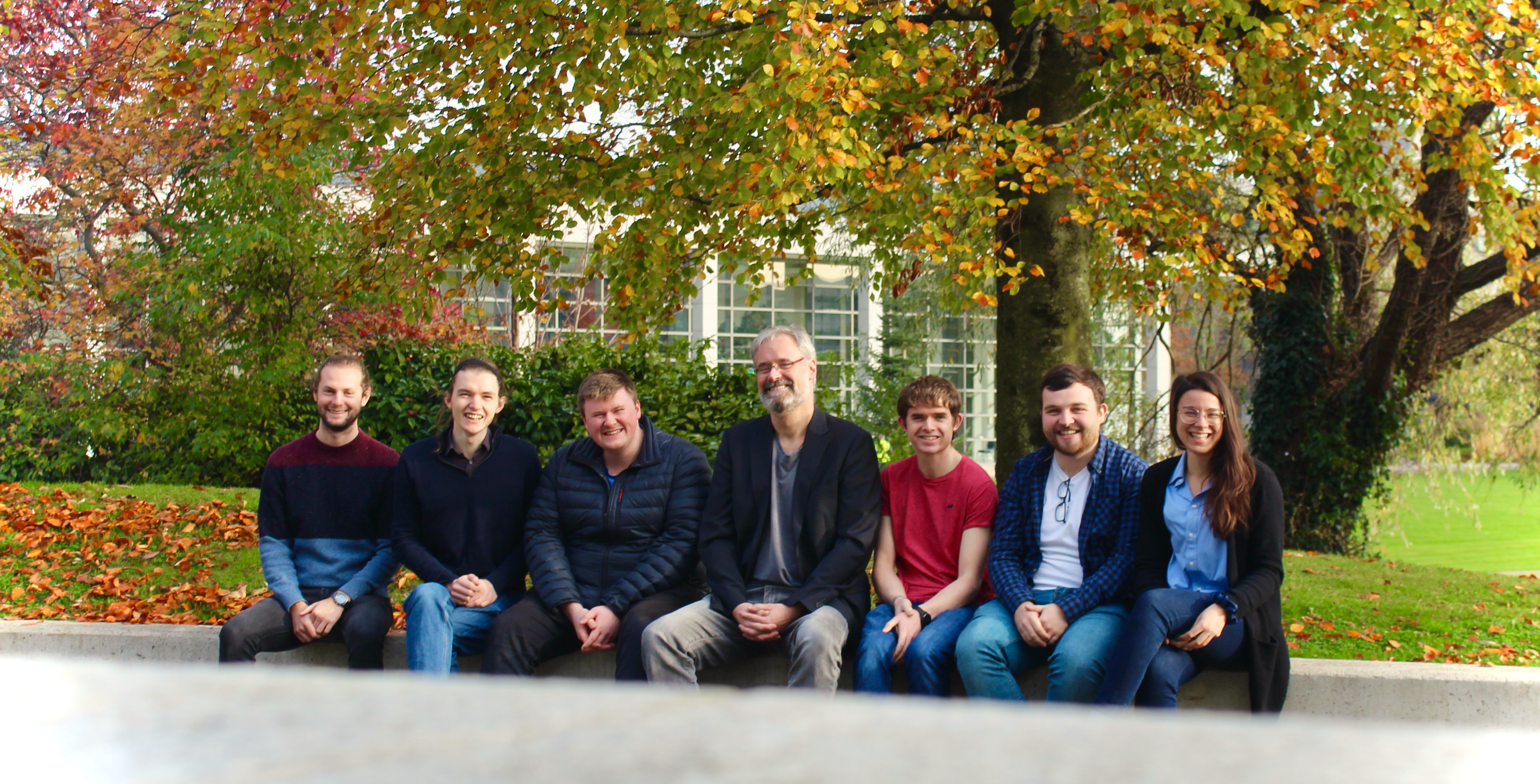 UCD Plasmonics and Ultrafast NanoOptics Research Group