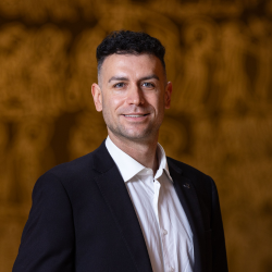 Dr. Luca Pistilli