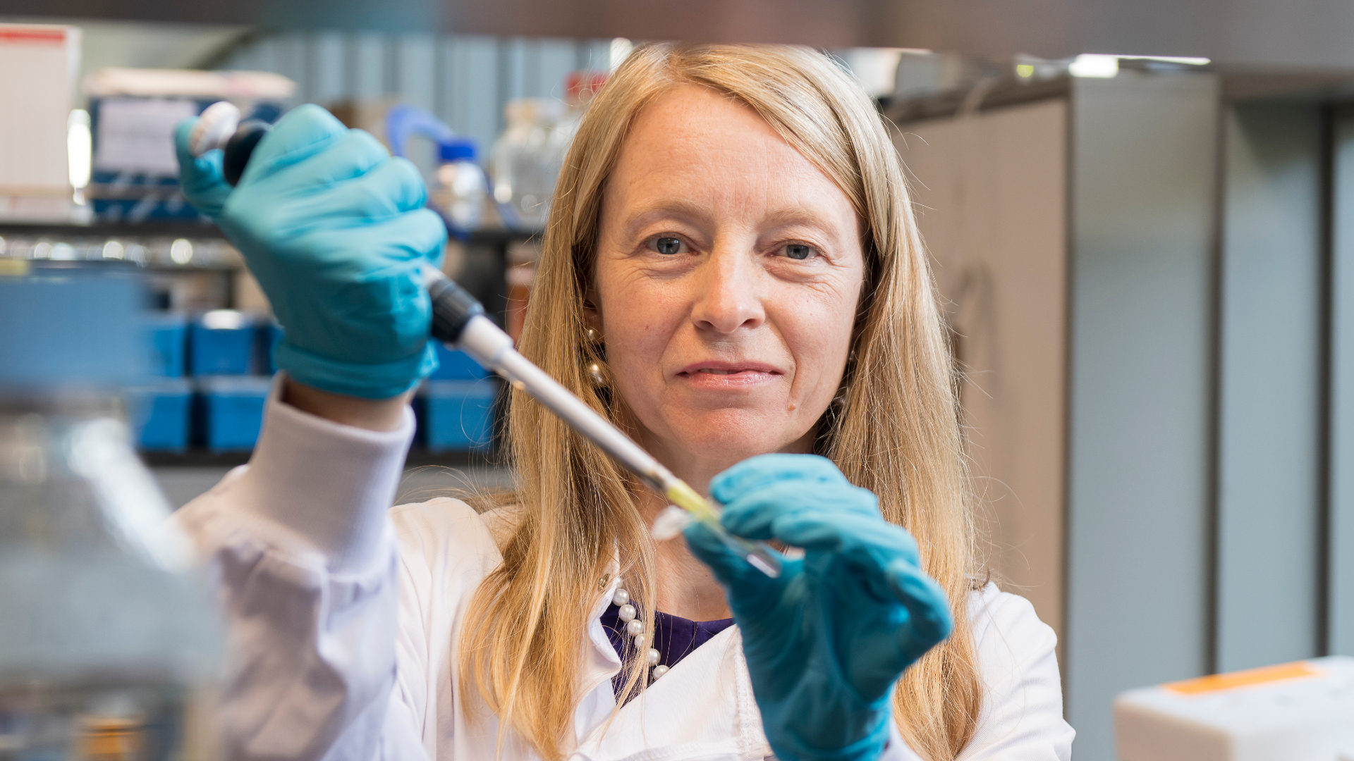 Advancing nutrition research to enable healthy living and promote wellbeing throughout the life course from molecular science to public health, including biomarker research, lifecourse studies, personalised nutrition and health aging intervention.