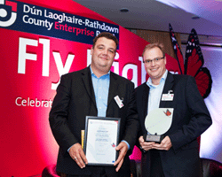 LogScreen  Award  Alone