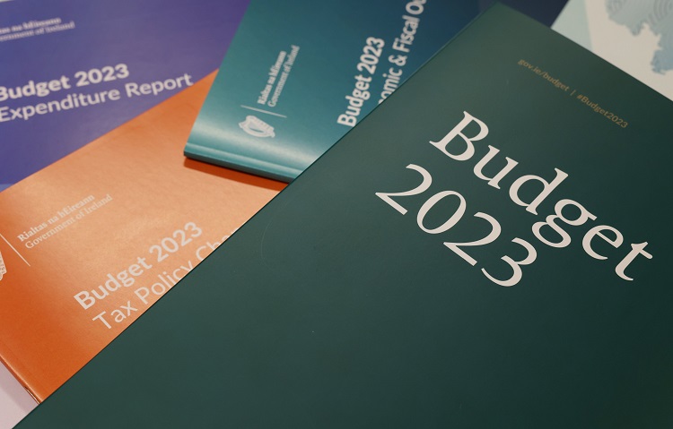 Budget 2023 delivers one-off fee cut of €1,000 for undergraduate