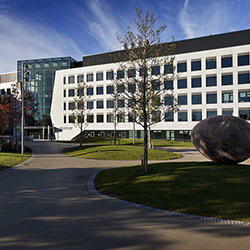 UCD O'Brien Centre for Science is home to over 2,000 undergraduate students, more than 500 graduate students, and many more researchers across a range of scientific disciplines.