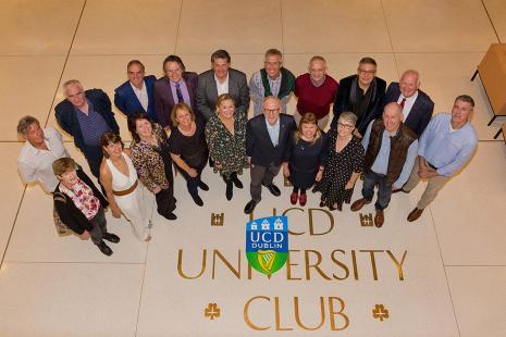 MVB Class of 1986 gathered in the UCD University Club for their reunion event
